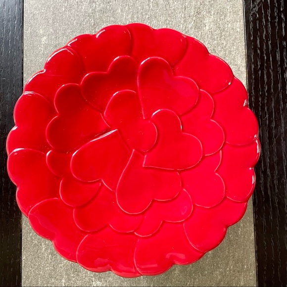 Bordallo Pinheiro Hearts Cake Stand Red - Picture 2 of 8